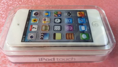 iPod touch.jpg